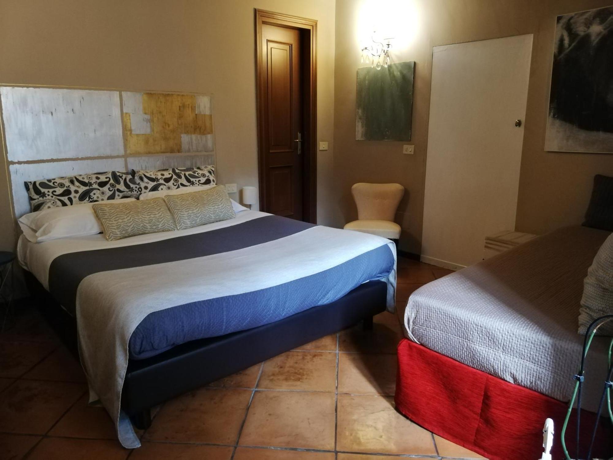 Apartments Campo De Fiori Рим Екстериор снимка